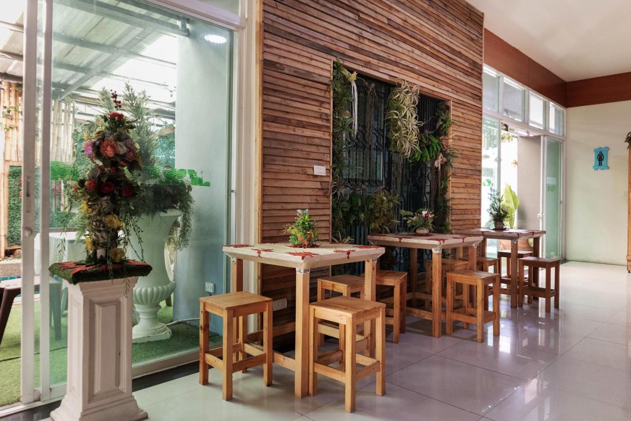 Oyo 792 Omsaga Phuket Hotel Exterior foto